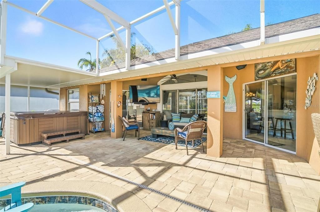 Active With Contract: $450,000 (3 beds, 2 baths, 1851 Square Feet)