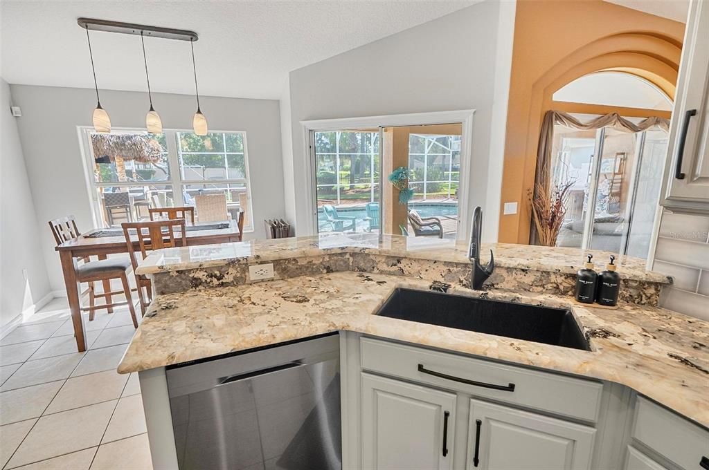 Active With Contract: $450,000 (3 beds, 2 baths, 1851 Square Feet)