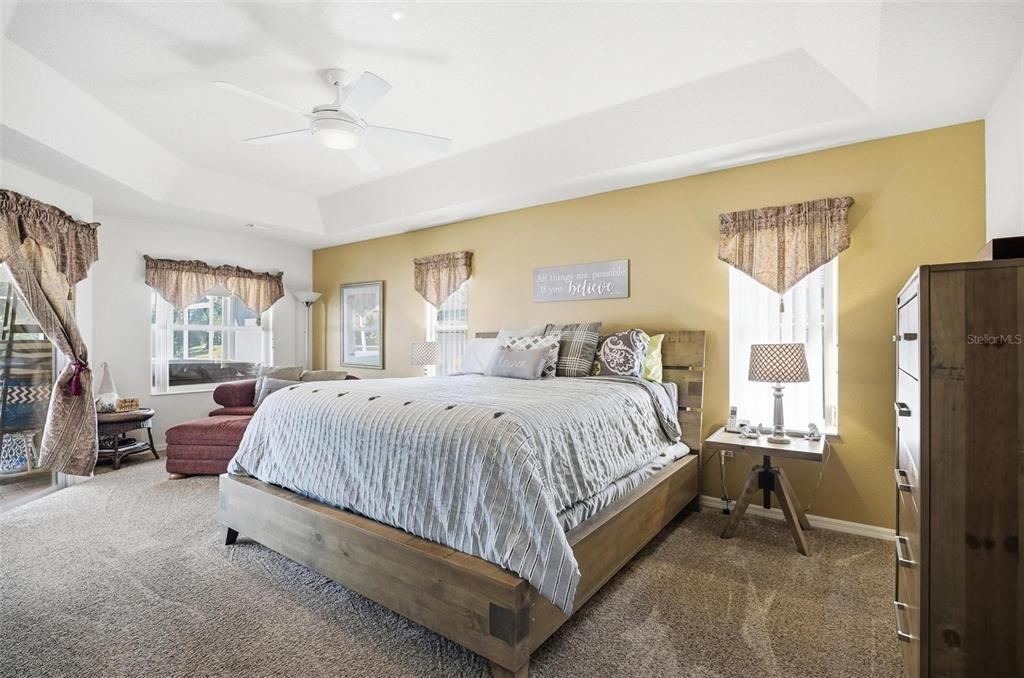 Active With Contract: $450,000 (3 beds, 2 baths, 1851 Square Feet)