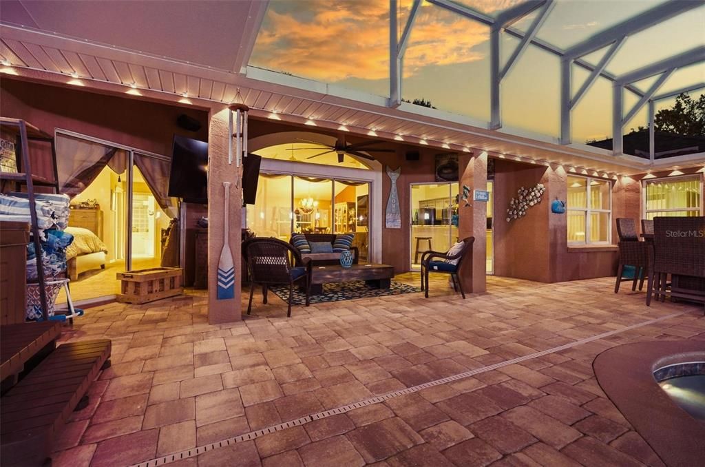 Active With Contract: $450,000 (3 beds, 2 baths, 1851 Square Feet)