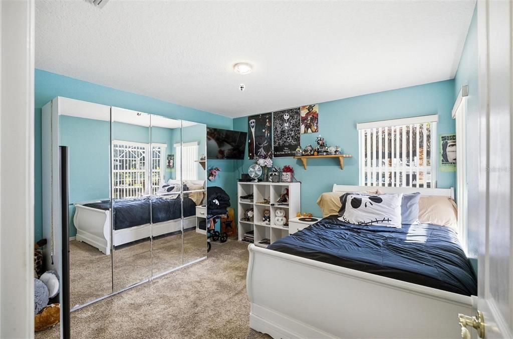 Active With Contract: $450,000 (3 beds, 2 baths, 1851 Square Feet)