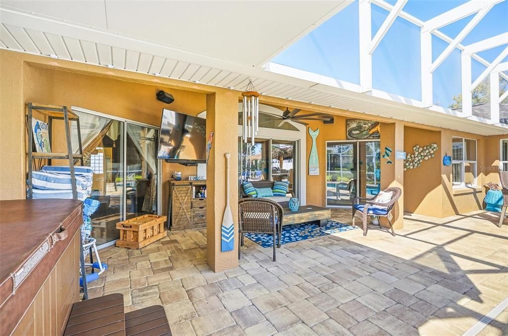 Active With Contract: $450,000 (3 beds, 2 baths, 1851 Square Feet)