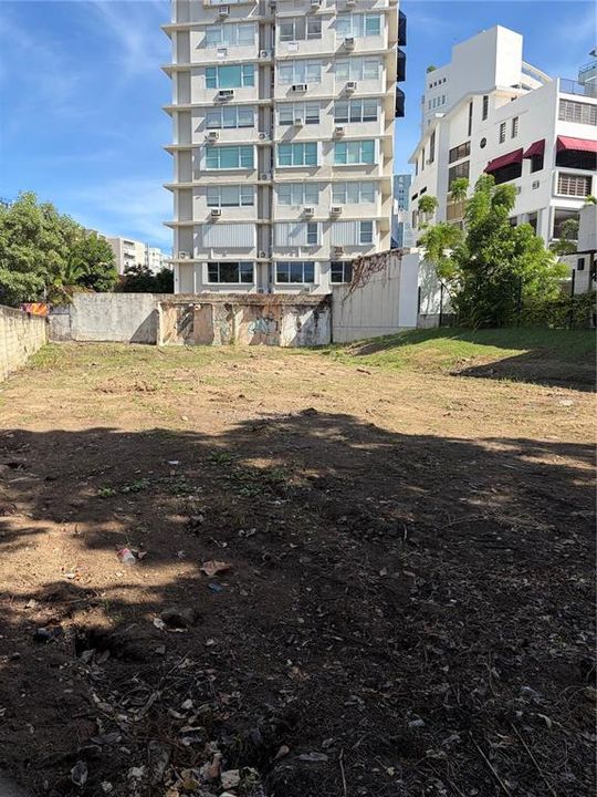 En Venta: $1,000,000 (7,210 sqft)