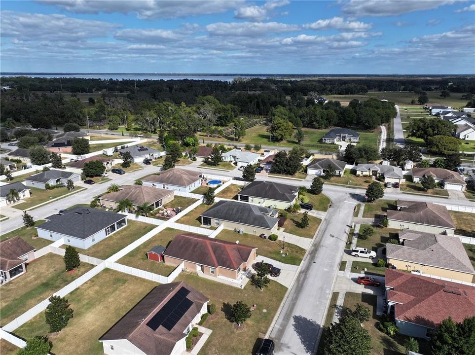 For Sale: $295,000 (3 beds, 2 baths, 1468 Square Feet)