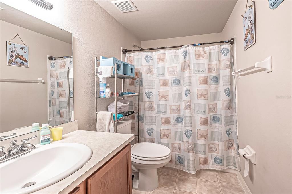 For Sale: $295,000 (3 beds, 2 baths, 1468 Square Feet)