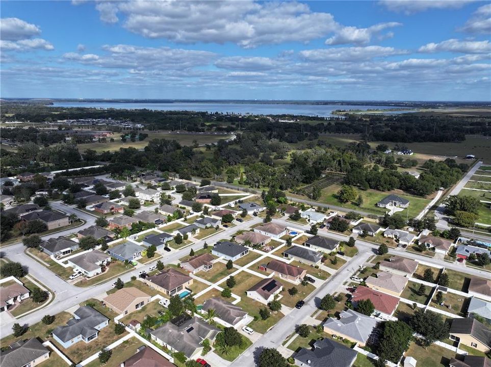 For Sale: $295,000 (3 beds, 2 baths, 1468 Square Feet)