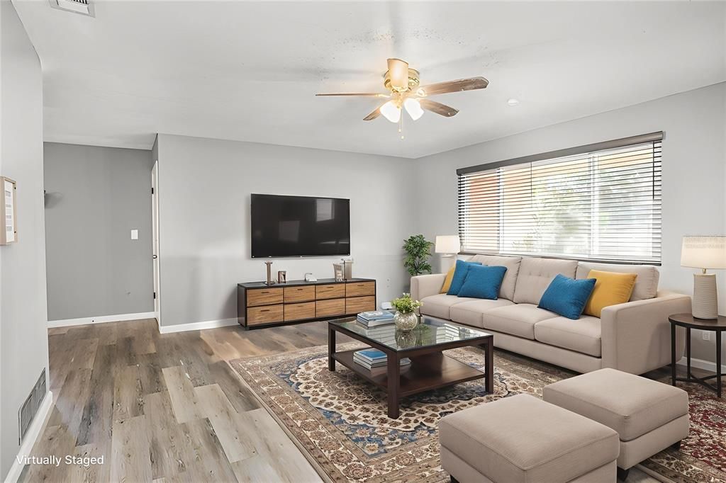 For Sale: $320,000 (3 beds, 2 baths, 2086 Square Feet)