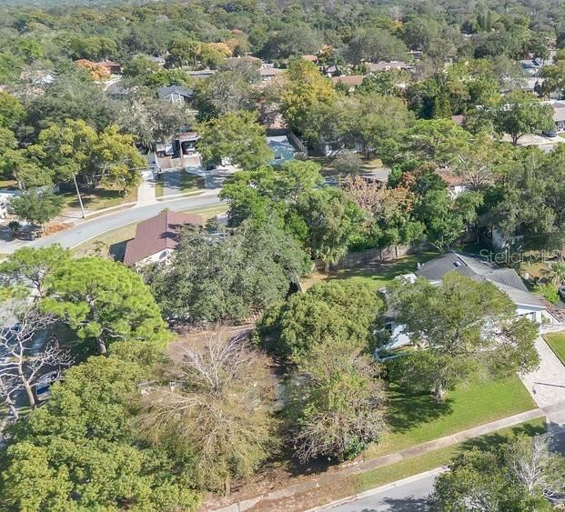 合同活跃: $350,000 (3 贝兹, 2 浴室, 1430 平方英尺)