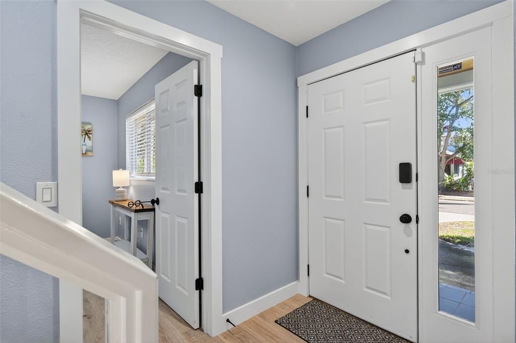 На продажу: $489,900 (3 спален, 2 ванн, 1425 Квадратных фут)