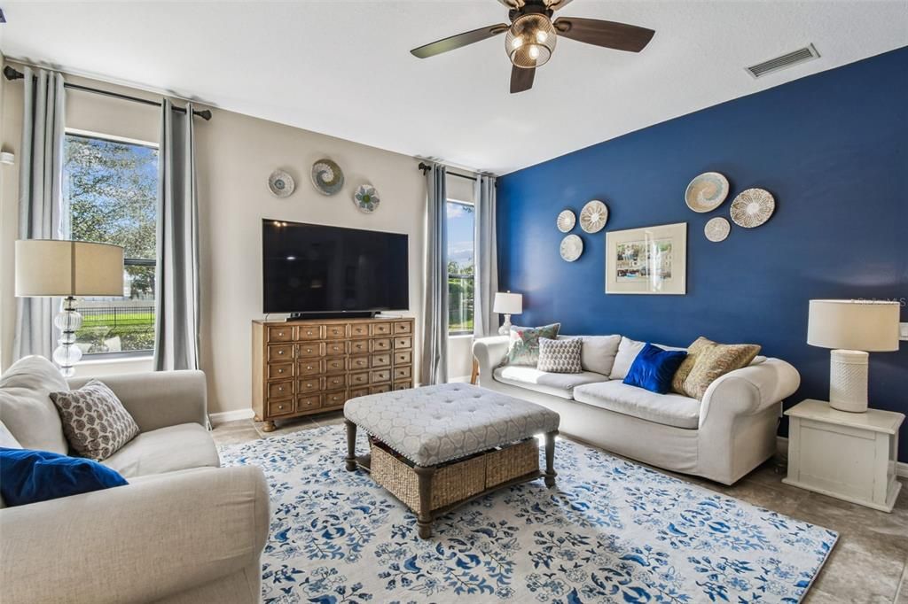 待售: $850,000 (5 贝兹, 3 浴室, 3509 平方英尺)