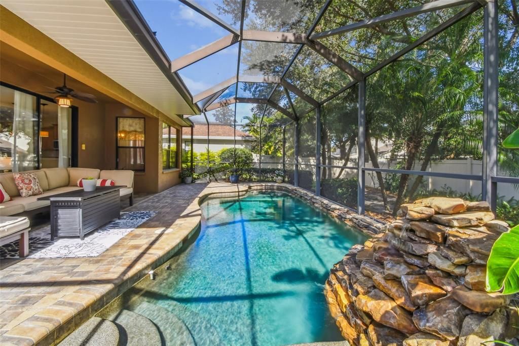 待售: $850,000 (5 贝兹, 3 浴室, 3509 平方英尺)