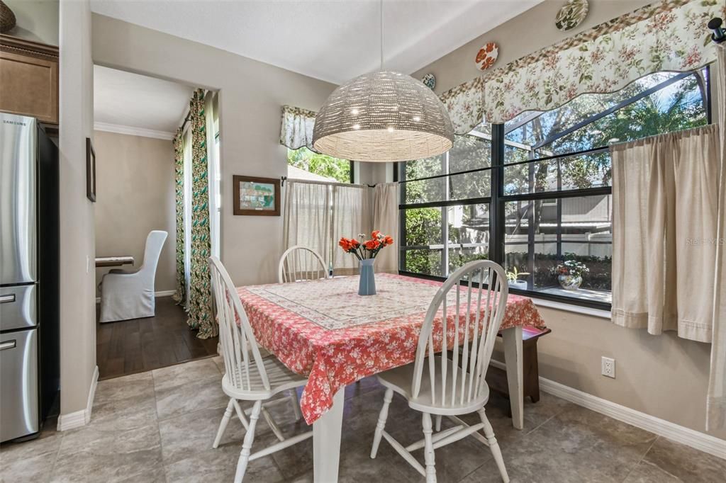 待售: $850,000 (5 贝兹, 3 浴室, 3509 平方英尺)