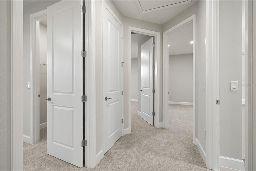 待售: $1,475,000 (6 贝兹, 4 浴室, 4676 平方英尺)