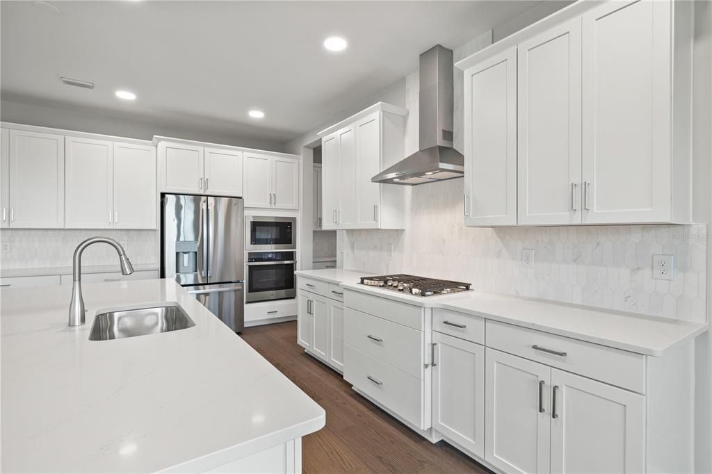 待售: $1,475,000 (6 贝兹, 4 浴室, 4676 平方英尺)