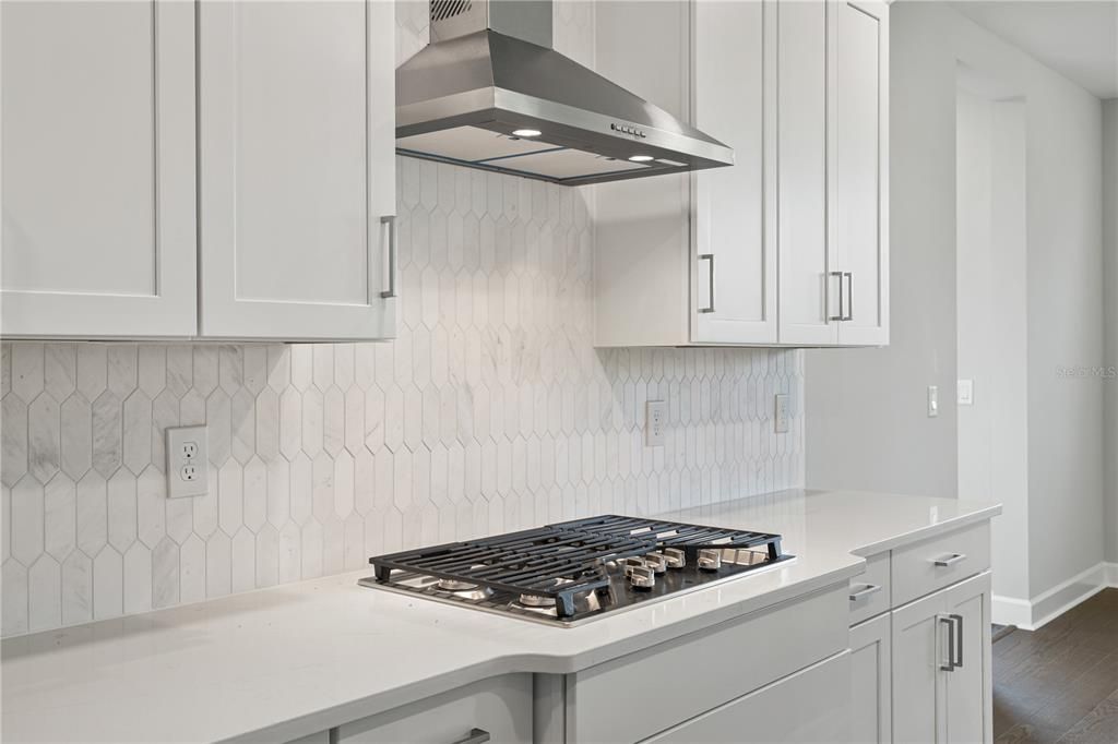 待售: $1,475,000 (6 贝兹, 4 浴室, 4676 平方英尺)