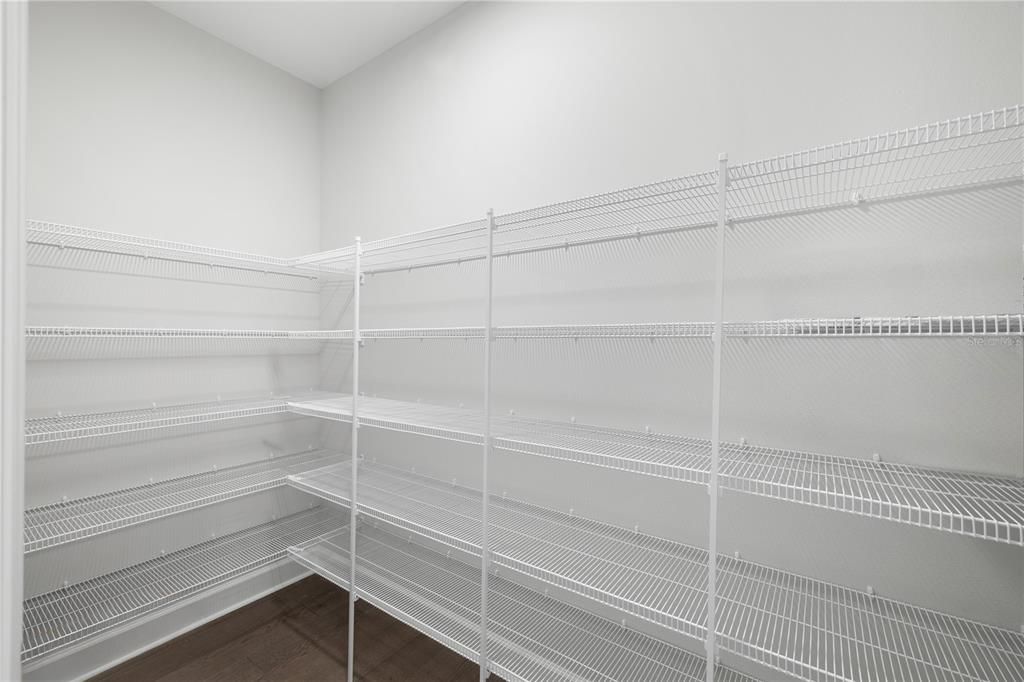 待售: $1,475,000 (6 贝兹, 4 浴室, 4676 平方英尺)