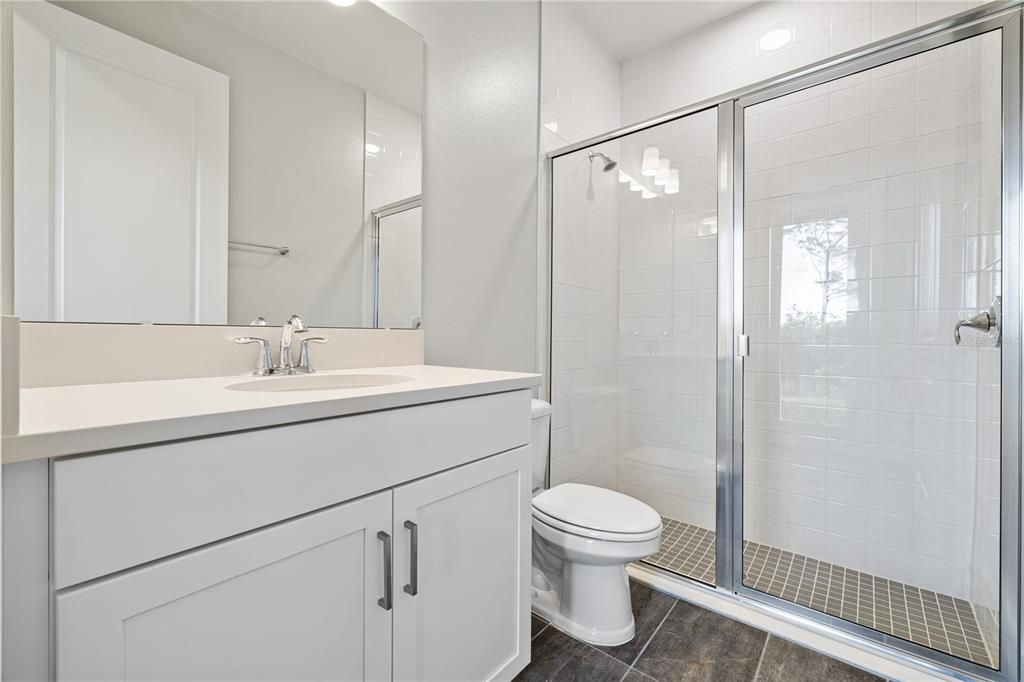 待售: $1,475,000 (6 贝兹, 4 浴室, 4676 平方英尺)