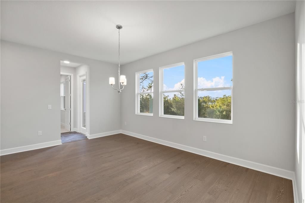 待售: $1,475,000 (6 贝兹, 4 浴室, 4676 平方英尺)