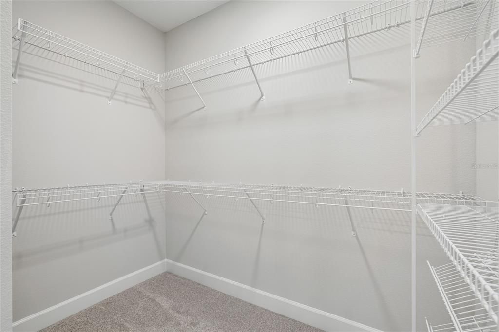 待售: $1,475,000 (6 贝兹, 4 浴室, 4676 平方英尺)