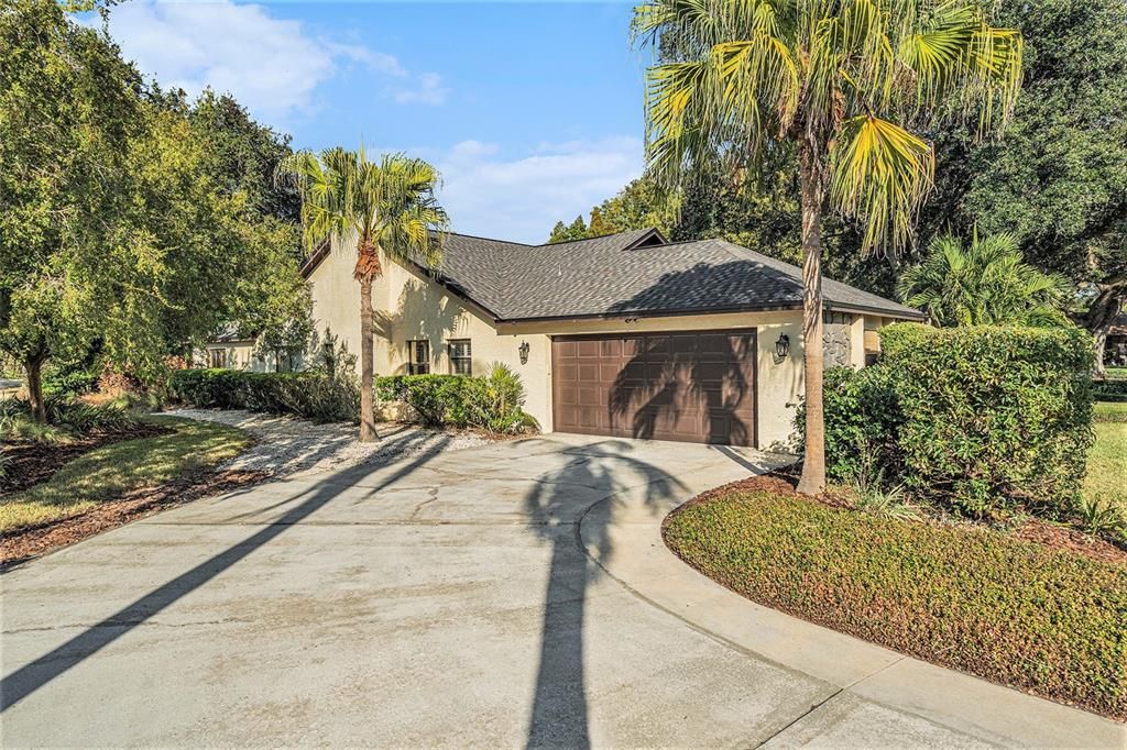 出租: $4,400 (4 贝兹, 2 浴室, 2406 平方英尺)