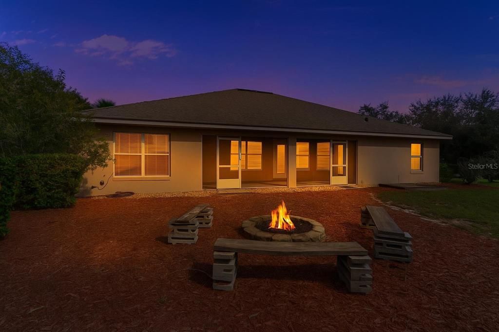 Active With Contract: $499,999 (4 beds, 3 baths, 2545 Square Feet)