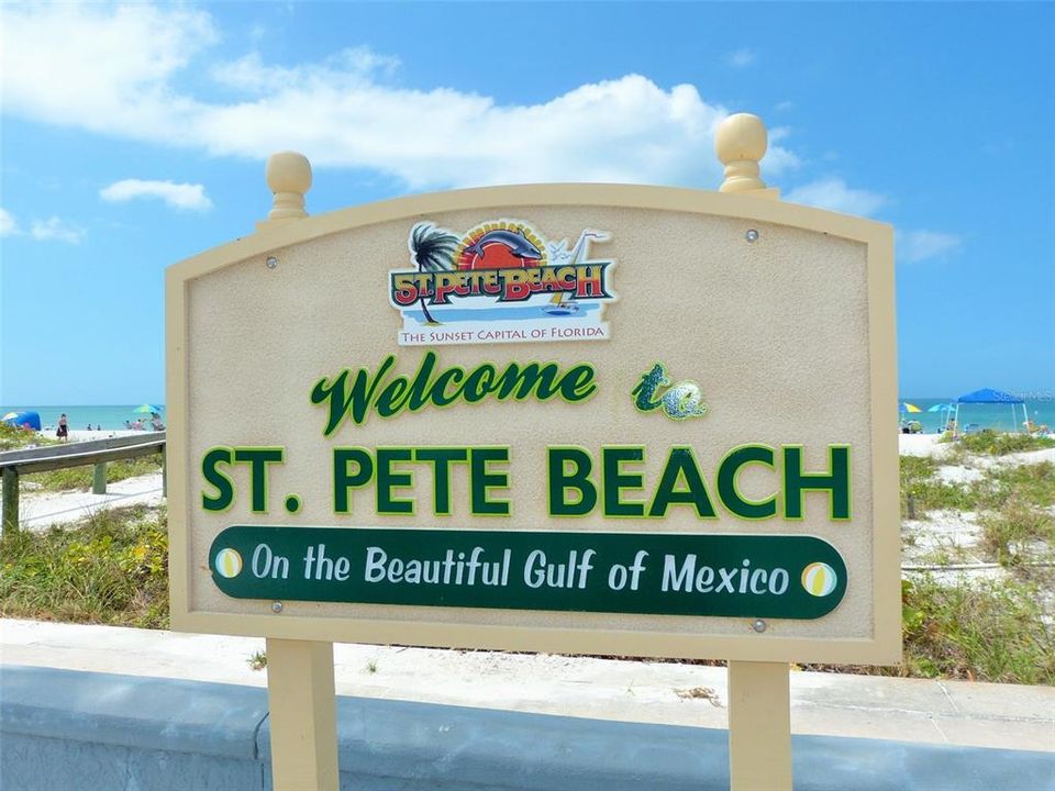 На продажу: $575,000 (2 спален, 2 ванн, 800 Квадратных фут)