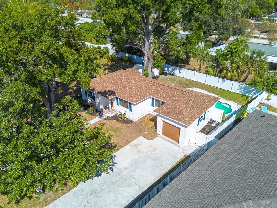 合同活跃: $515,000 (3 贝兹, 2 浴室, 1046 平方英尺)