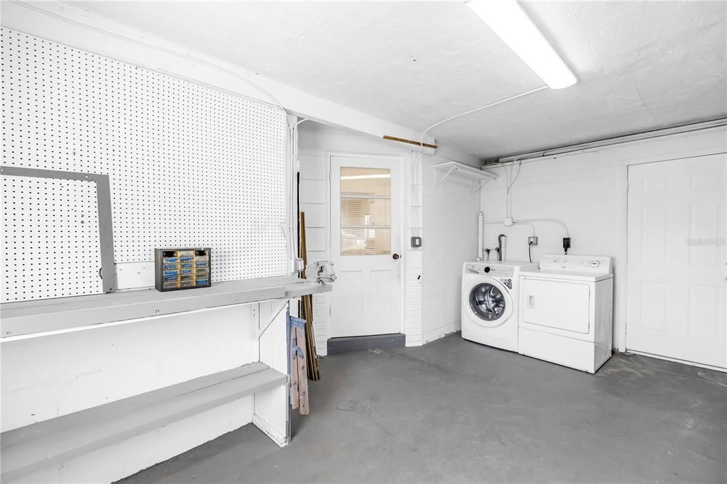 En Venta: $375,000 (3 camas, 2 baños, 1545 Pies cuadrados)