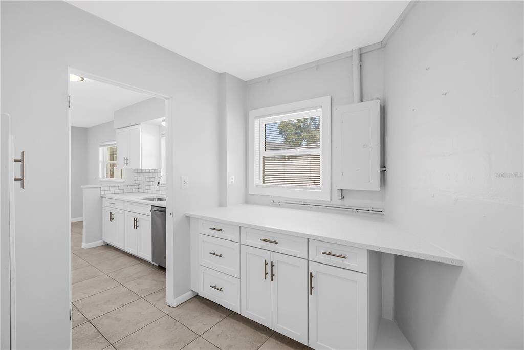 En Venta: $375,000 (3 camas, 2 baños, 1545 Pies cuadrados)