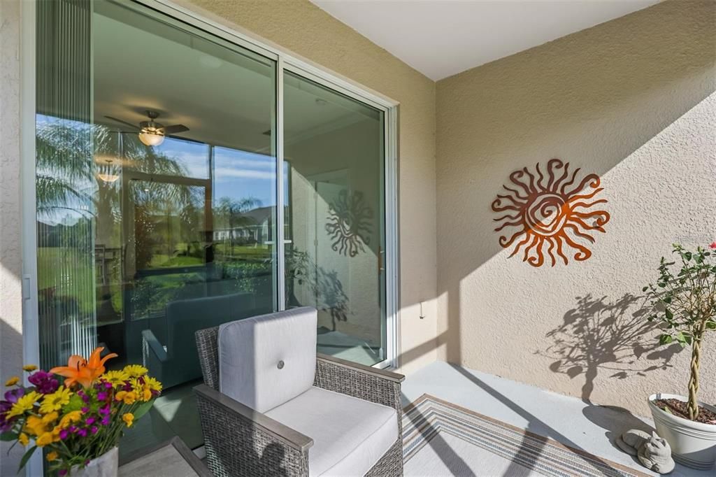 For Sale: $219,900 (2 beds, 2 baths, 1521 Square Feet)