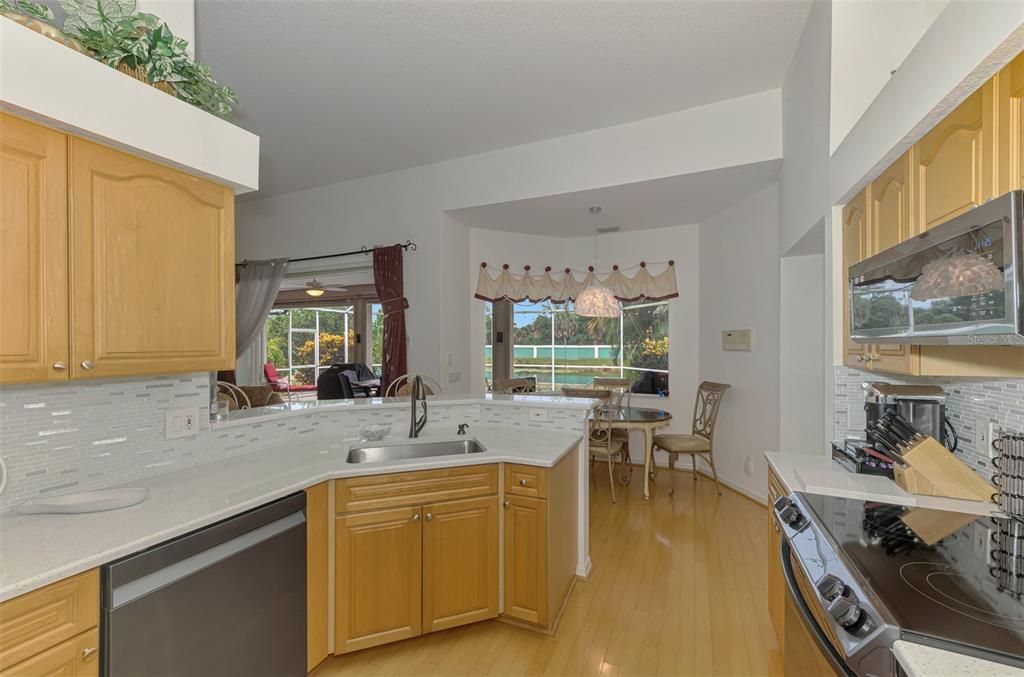 Active With Contract: $479,500 (3 beds, 2 baths, 1750 Square Feet)