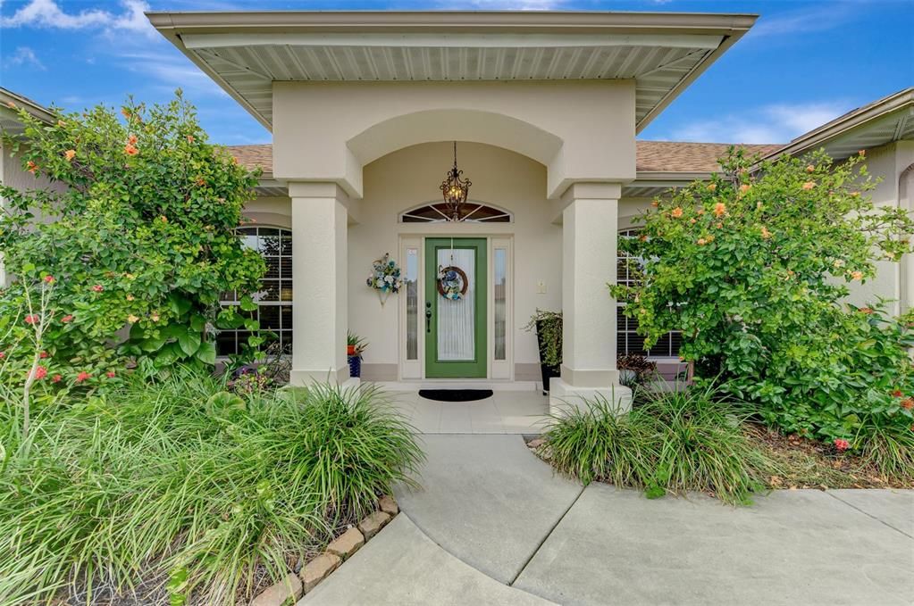 Active With Contract: $479,500 (3 beds, 2 baths, 1750 Square Feet)