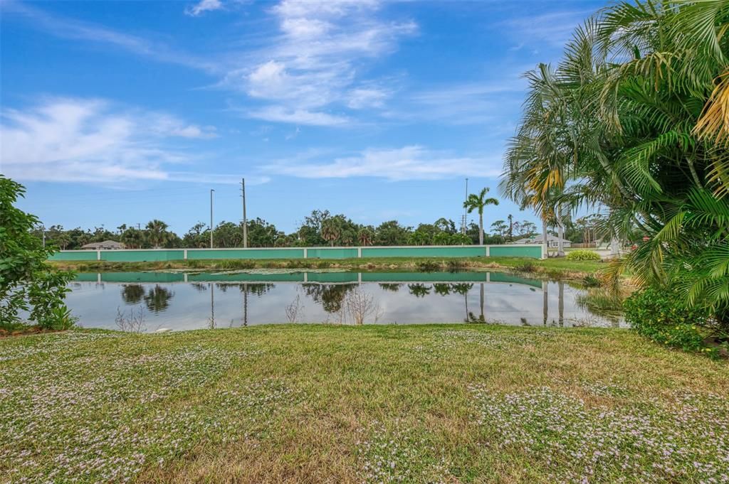 Active With Contract: $479,500 (3 beds, 2 baths, 1750 Square Feet)