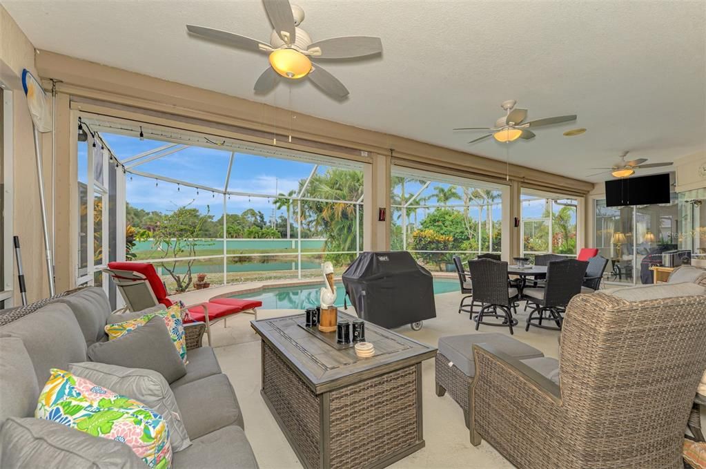 Active With Contract: $479,500 (3 beds, 2 baths, 1750 Square Feet)