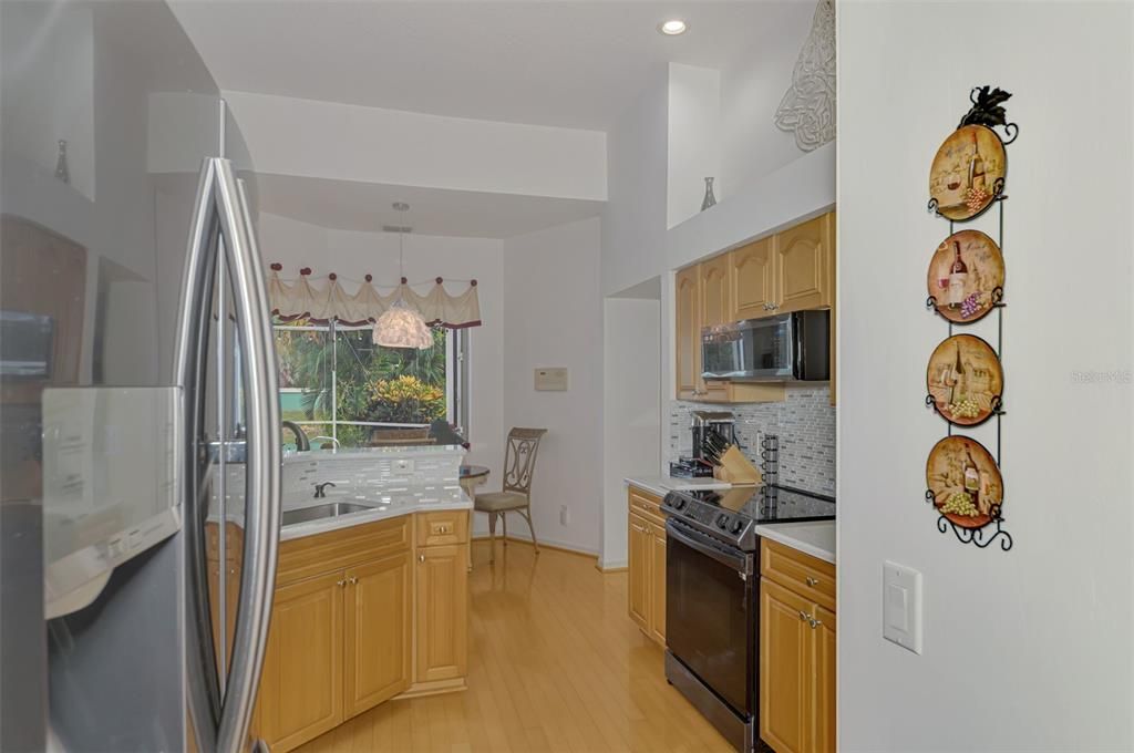 Active With Contract: $479,500 (3 beds, 2 baths, 1750 Square Feet)