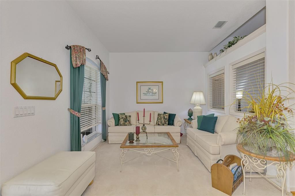 Active With Contract: $479,500 (3 beds, 2 baths, 1750 Square Feet)