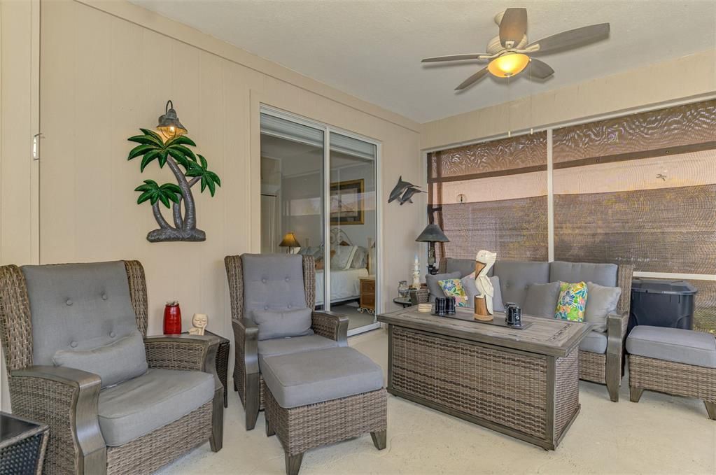 Active With Contract: $479,500 (3 beds, 2 baths, 1750 Square Feet)