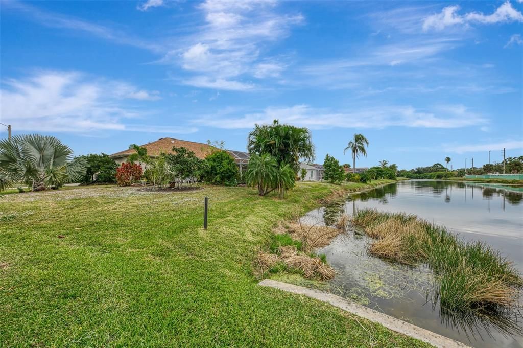 Active With Contract: $479,500 (3 beds, 2 baths, 1750 Square Feet)