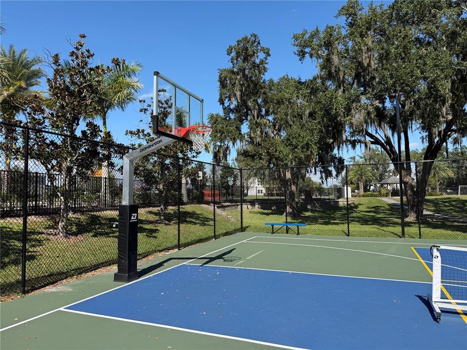 For Sale: $1,399,000 (5 beds, 4 baths, 4377 Square Feet)