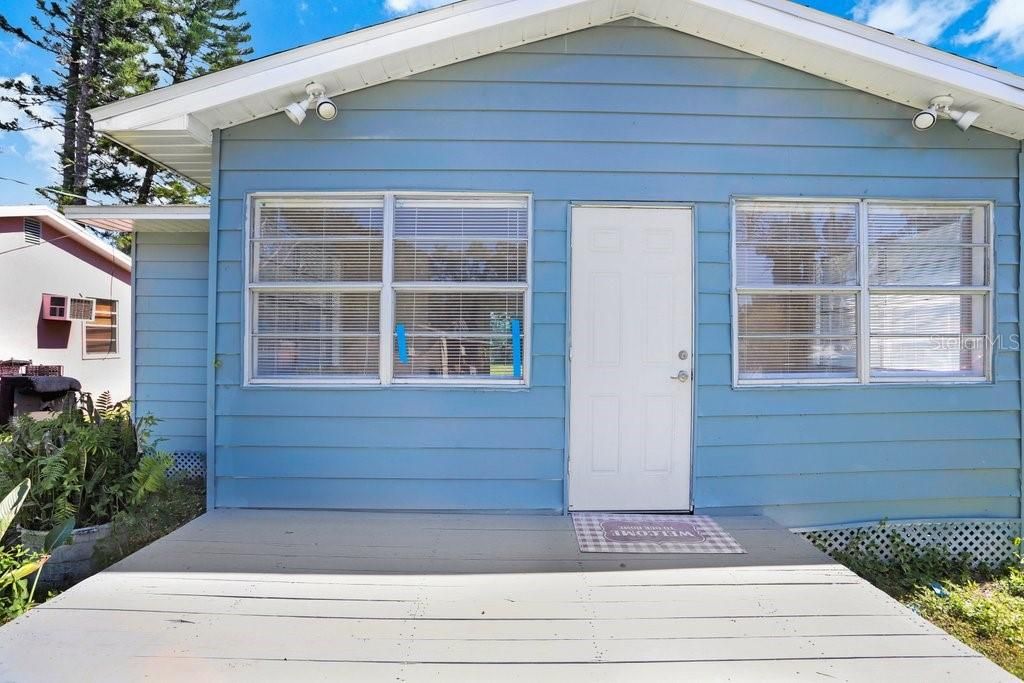 На продажу: $279,000 (3 спален, 1 ванн, 1100 Квадратных фут)