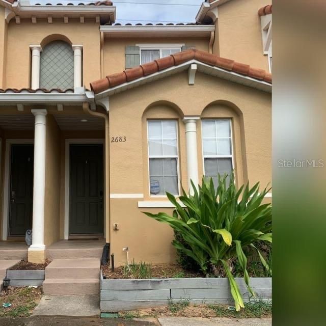 For Rent: $1,900 (3 beds, 3 baths, 1187 Square Feet)