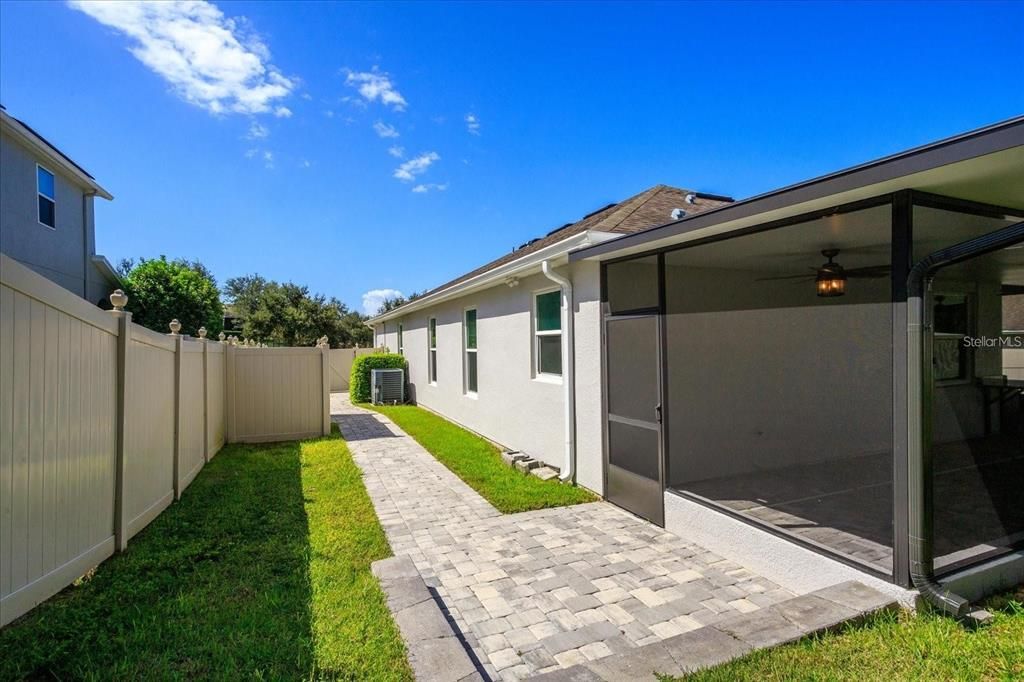 待售: $485,000 (3 贝兹, 2 浴室, 2051 平方英尺)