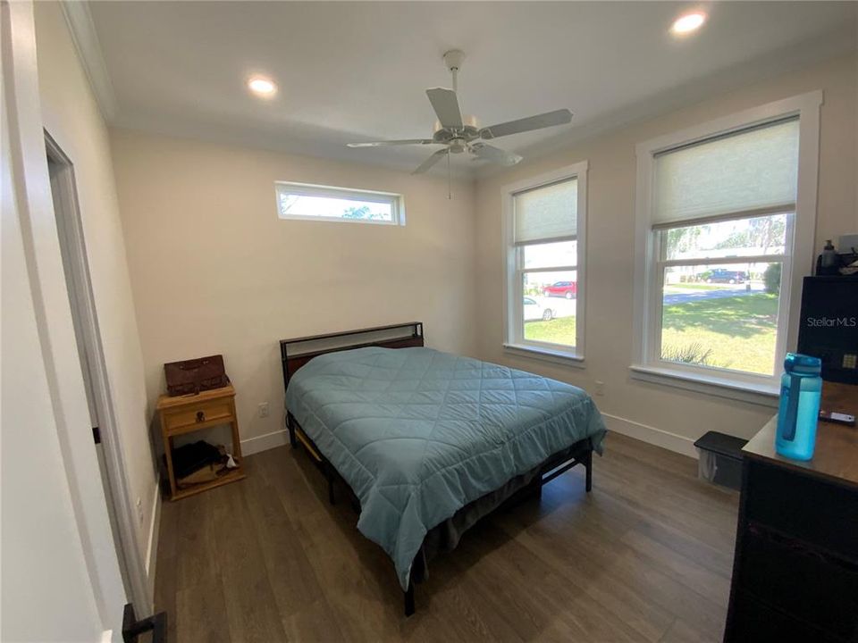 En Venta: $192,500 (2 camas, 2 baños, 772 Pies cuadrados)