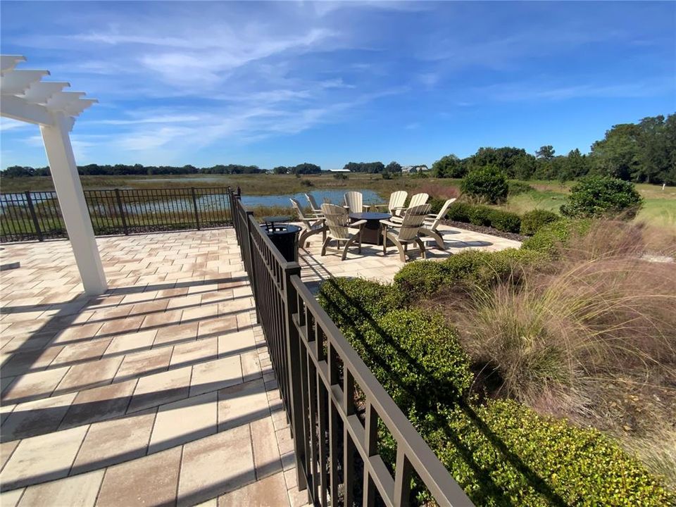 En Venta: $192,500 (2 camas, 2 baños, 772 Pies cuadrados)