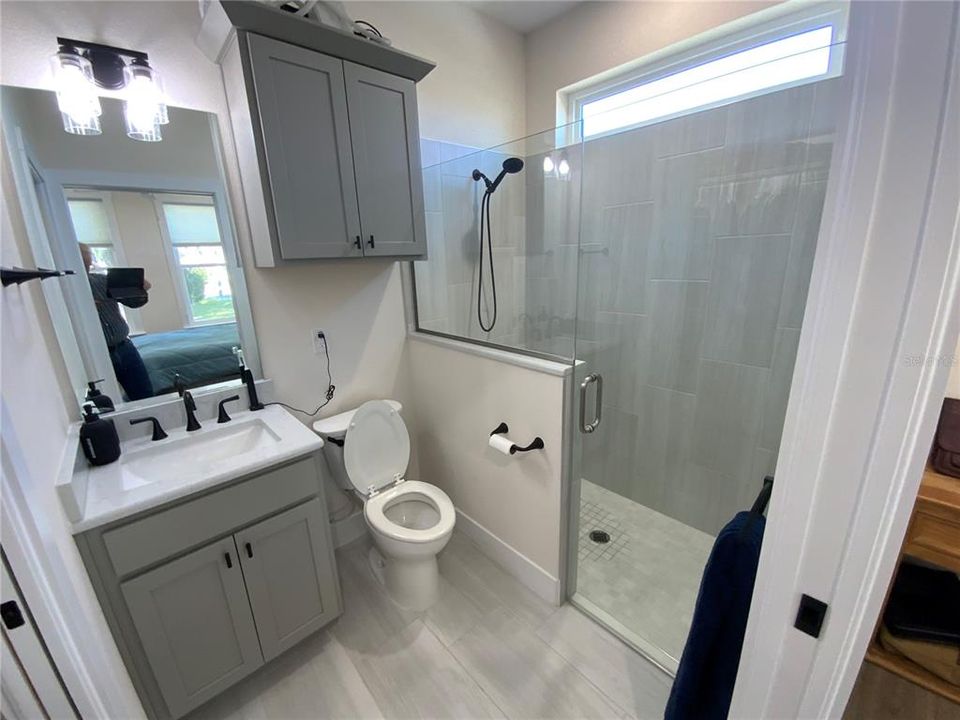 En Venta: $192,500 (2 camas, 2 baños, 772 Pies cuadrados)