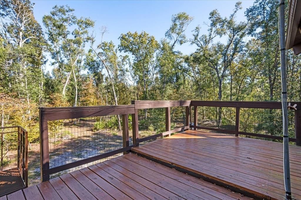 For Sale: $384,999 (3 beds, 2 baths, 1741 Square Feet)