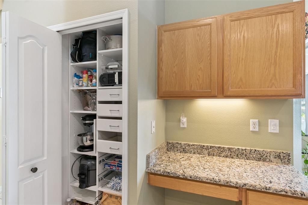 На продажу: $649,900 (4 спален, 3 ванн, 2793 Квадратных фут)