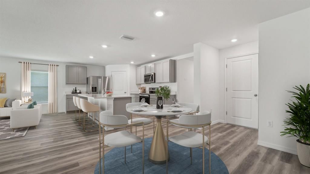 Active With Contract: $374,990 (5 beds, 3 baths, 2077 Square Feet)