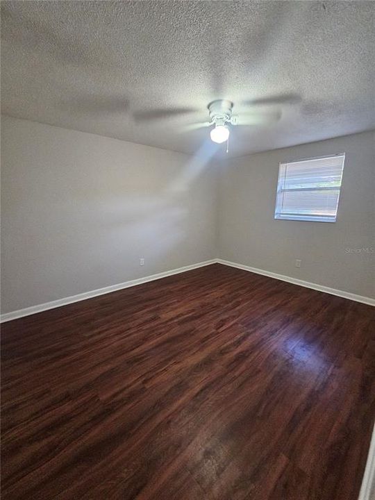 В аренду: $1,450 (2 спален, 1 ванн, 850 Квадратных фут)