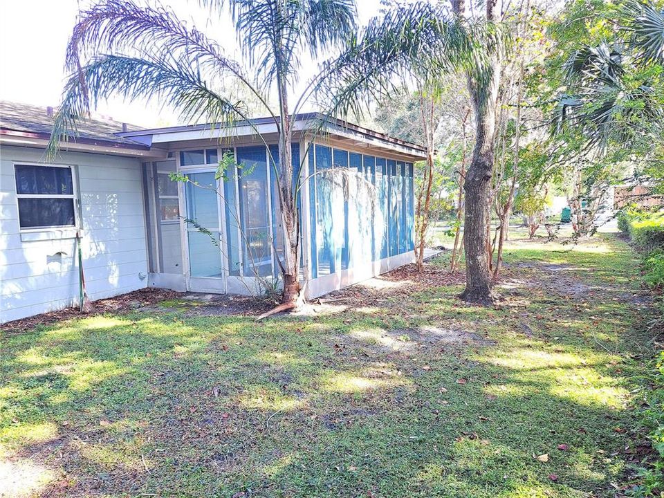 出租: $3,150 (3 贝兹, 2 浴室, 1408 平方英尺)